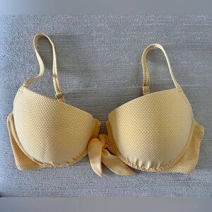 New bikini top 36D Shade & Shore